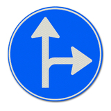 Verkehrszeichen D6R - Befehl, einer der auf dem Schild angegebenen Fahrtrichtungen zu folgen