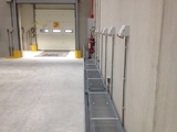Schutzplanke Typ B mit Batterieladegerät