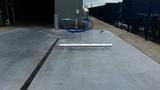 Durchfahrtsschutz rund 114 auf Betonboden 200 mm. - länge 2000mm.